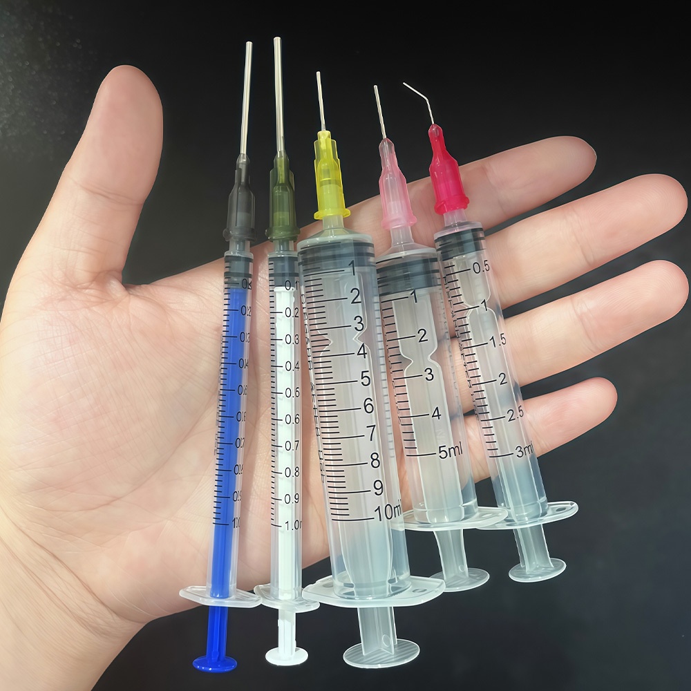 مجموعة من الحقن المخبرية الدقي - مراجعة Lab Equipment وسعره